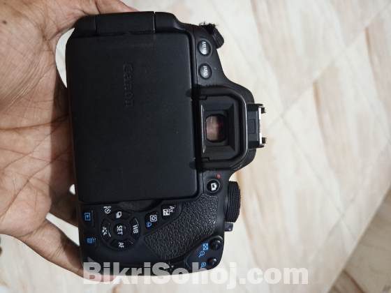 Canon kiss x7i with 18-55mm stm lens